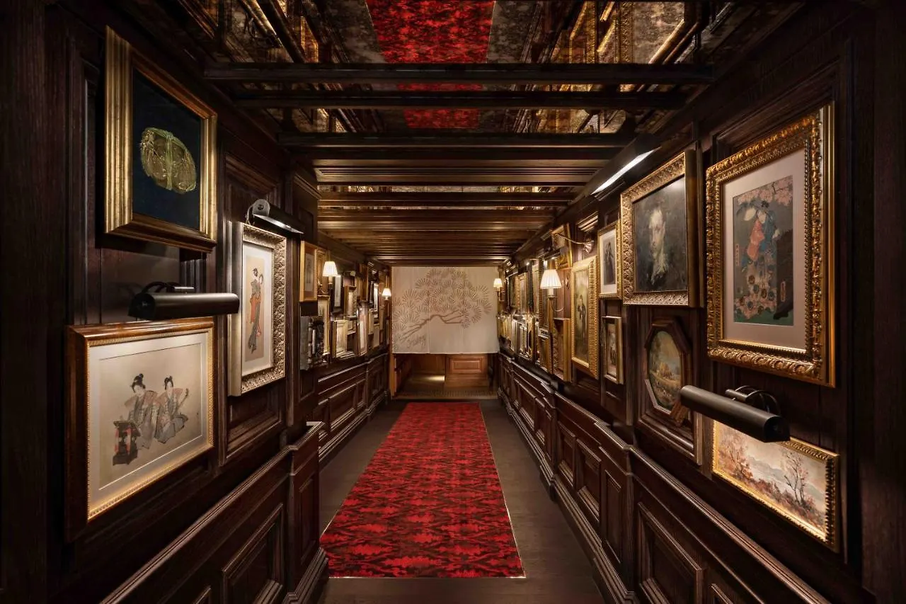 מלון Mandarin Oriental, הונג קונג