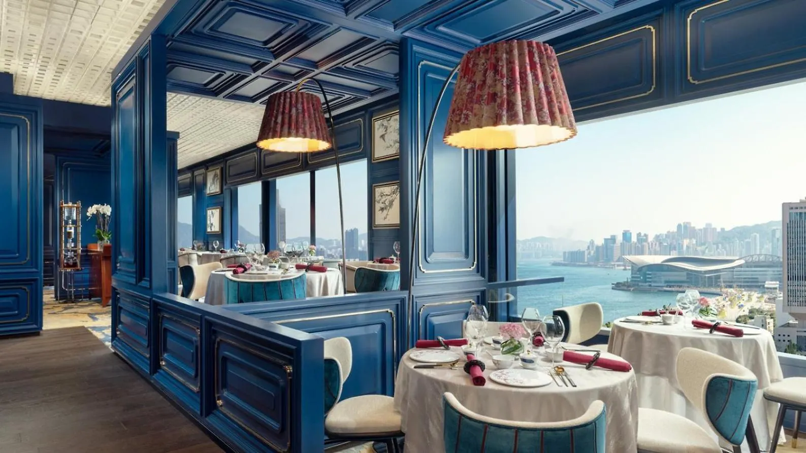 מלון Mandarin Oriental, הונג קונג 5*,