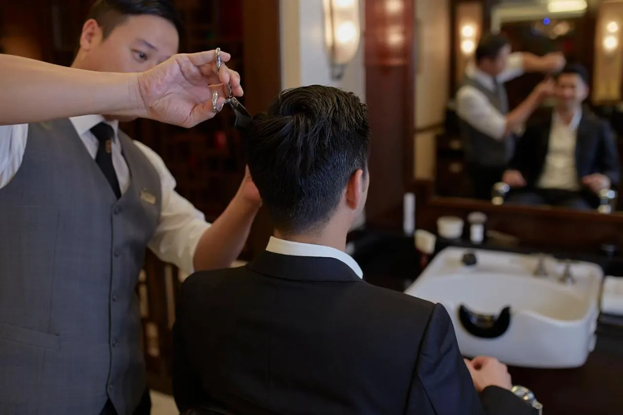 מלון Mandarin Oriental, הונג קונג